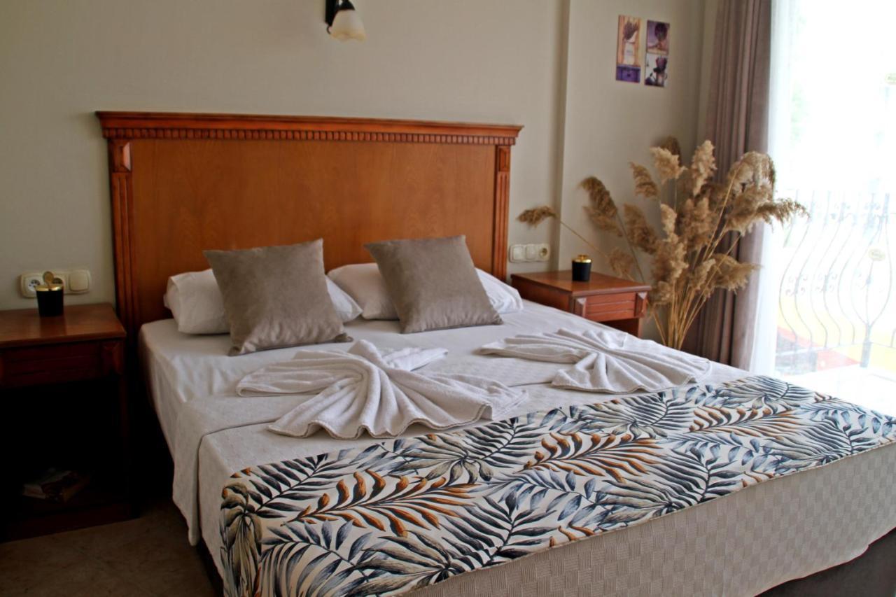 Rosy Suites Hotel Kusadası Extérieur photo